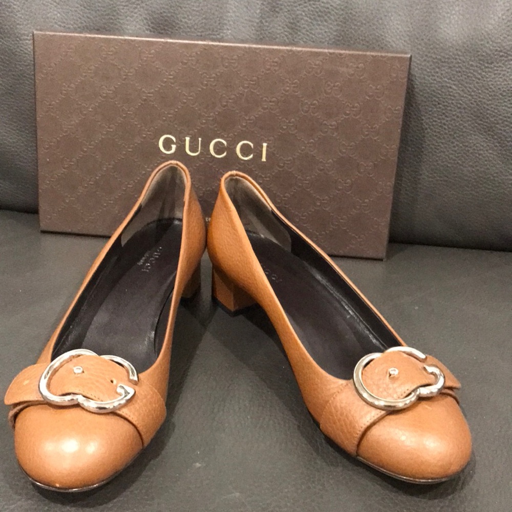 Gucci shoes